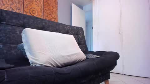 Mateo online show from November 28, 2025, 7:38 pm