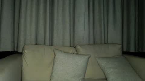 mateo_zeus online show from December 6, 2024, 6:50 pm