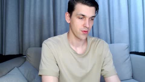 mateo_zeus online show from December 7, 2024, 3:14 am