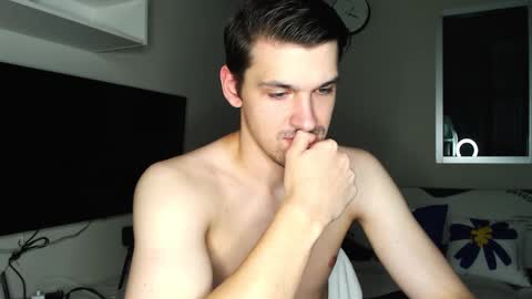 mateo_zeus online show from January 8, 2025, 3:40 am