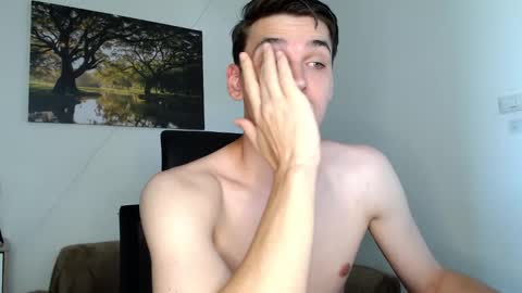 mateo_zeus online show from March 12, 2025, 4:51 am