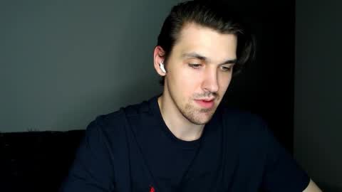 mateo_zeus online show from October 16, 2025, 11:39 pm