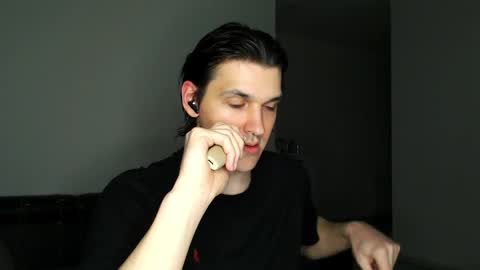 mateo_zeus online show from April 20, 2026, 12:02 am