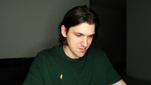 mateo_zeus online show from April 21, 2026, 11:18 pm