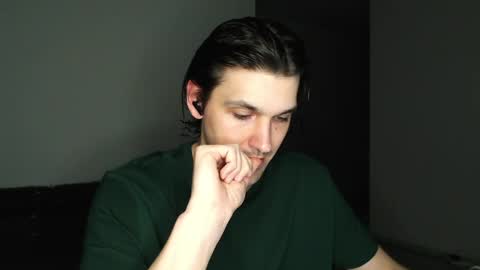 mateo_zeus online show from April 22, 2026, 11:17 pm