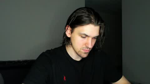 mateo_zeus online show from May 28, 2026, 2:31 am
