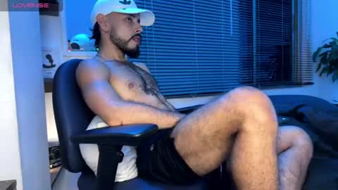 Snapshot of mateobaer_ chatting on July 15, 2026, 8:30 am Mateo Baer online show from July 15, 2026, 8:30 am