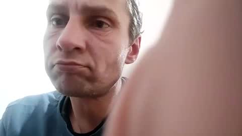 mates1982 online show from December 25, 2024, 12:16 am