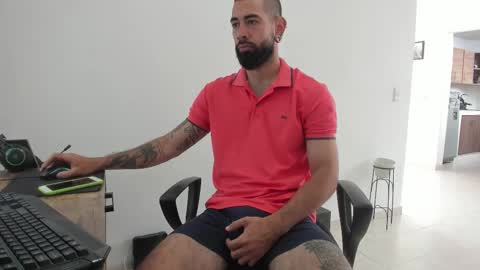 Matheus     online show from January 9, 2026, 3:59 pm