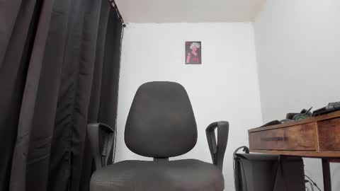 Matheus     online show from March 14, 2026, 8:58 pm