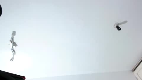 STRURIBE ON INSTAGRAM online show from March 3, 2025, 1:10 am