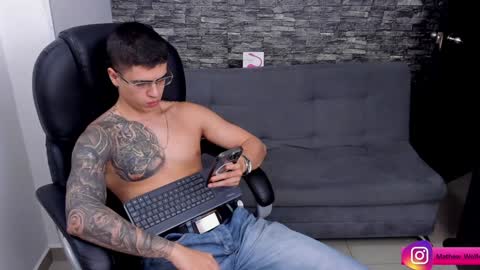 Mathew Independent model online show from February 4, 2025, 7:11 pm