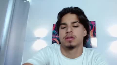 Mathew online show from November 17, 2025, 1:39 pm