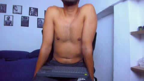 Snapshot of mathews_19 chatting on June 8, 2026, 12:36 am Teo online show from June 8, 2026, 12:36 am