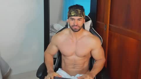 mathews_smith online show from October 2, 2025, 11:50 am