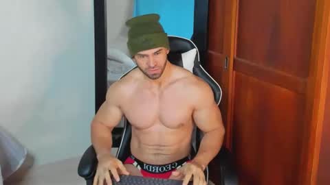 mathews_smith online show from October 10, 2025, 11:20 am