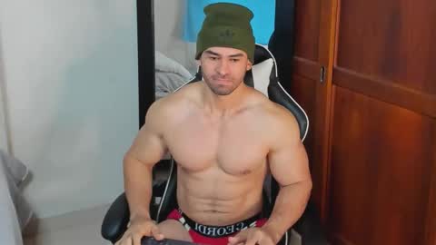 mathews_smith online show from October 20, 2025, 11:54 am