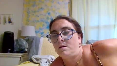 Snapshot of mathislauraashley2023 chatting on June 23, 2026, 9:57 pm mathislauraashley2023 online show from June 23, 2026, 9:57 pm