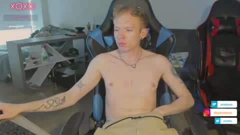 Alejandro Alex online show from February 9, 2025, 10:00 pm