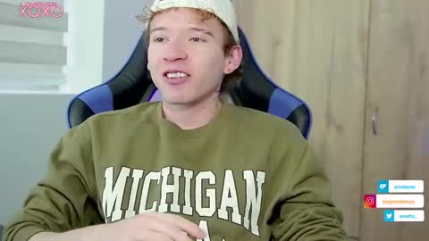 Alejandro Alex online show from October 29, 2025, 11:23 am