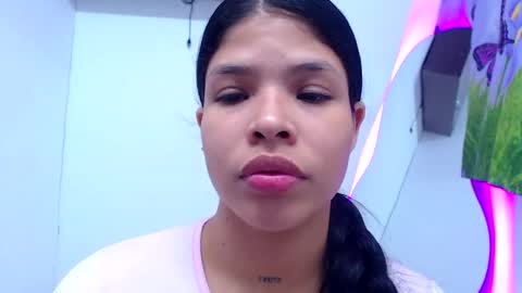 Snapshot of mati0421 chatting on May 15, 2026, 4:19 am Mati04 online show from May 15, 2026, 4:19 am