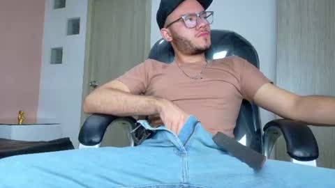Snapshot of matia_zelvya chatting on July 3, 2026, 11:38 am matia zelvya online show from July 3, 2026, 11:38 am