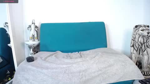  MATIAS COSTA  online show from December 15, 2024, 1:13 am