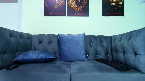  MATIAS COSTA  online show from February 15, 2025, 3:09 am