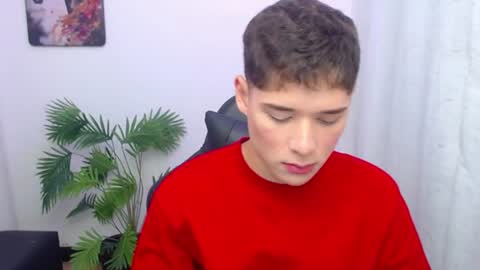 Snapshot of matiii18 chatting on June 25, 2026, 1:59 pm Mati online show from June 25, 2026, 1:59 pm