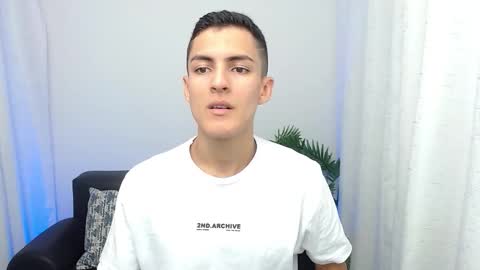 Matias online show from November 10, 2025, 2:38 pm