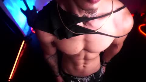 matius online show from March 10, 2025, 1:21 pm