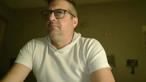 matrike1 online show from April 18, 2026, 10:21 pm