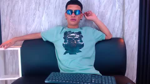 Matt Ruso online show from September 24, 2025, 7:17 pm