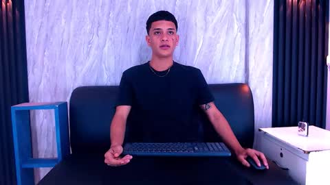 Matt Ruso online show from October 23, 2025, 4:01 am