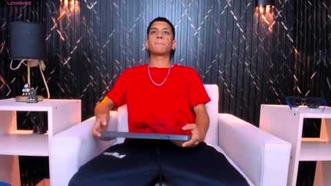 Matt Ruso online show from November 9, 2025, 3:49 am