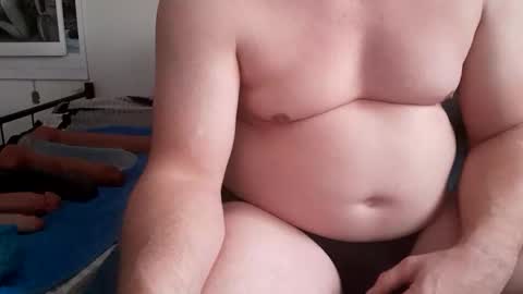 Snapshot of matten80 chatting on February 1, 2026, 12:48 pm matten80 online show from February 1, 2026, 12:48 pm