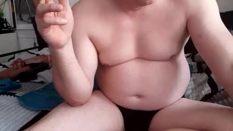 Snapshot of matten80 chatting on February 19, 2026, 9:16 am matten80 online show from February 19, 2026, 9:16 am