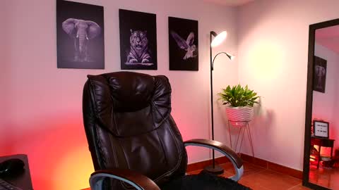 Matteo simpson online show from February 27, 2025, 5:45 am