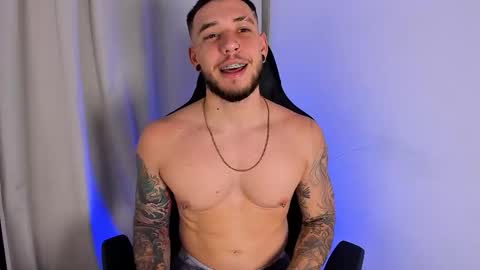 matteosantino25 online show from March 3, 2026, 6:25 pm