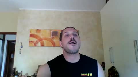 Snapshot of matteushh87 chatting on May 12, 2026, 10:23 am matteushh87 online show from May 12, 2026, 10:23 am