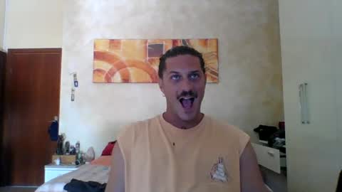 matteushh87 online show from July 10, 2026, 8:18 am
