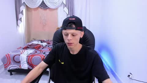 MatthewBoy online show from May 15, 2026, 12:12 pm