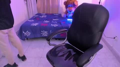 MatthewBoy online show from August 4, 2026, 6:49 am