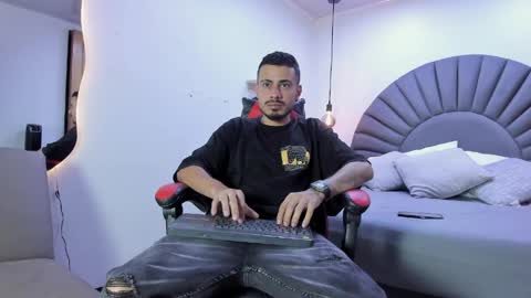 Matthew online show from April 4, 2026, 4:00 am