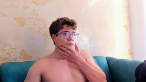 matthew online show from October 1, 2025, 10:49 pm