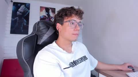 matthew online show from October 4, 2025, 1:53 pm