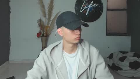 mattias     online show from January 26, 2025, 5:02 pm