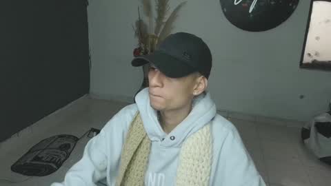 mattias     online show from January 28, 2025, 7:32 pm