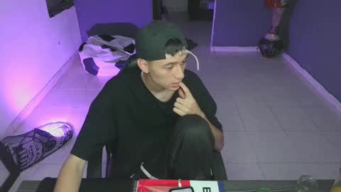 mattias     online show from February 18, 2025, 7:52 pm