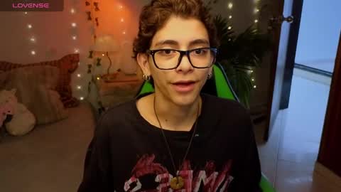 matty_spark online show from April 26, 2026, 1:20 pm